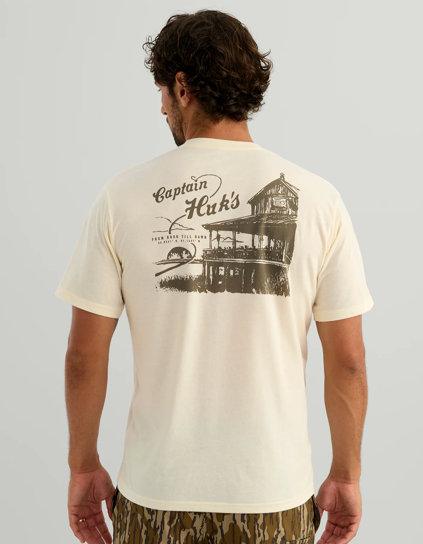 Low Tide Pocket Tee